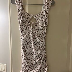 urban outfitters tight mini floral, perfect for country concerts and summer